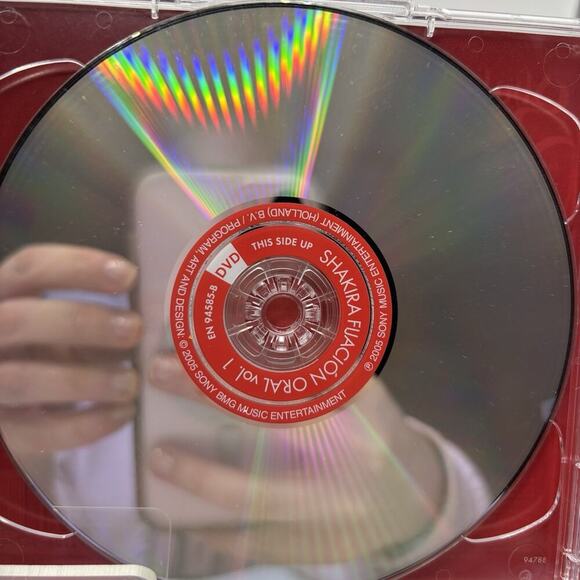 Oral Fixation by Shakira (CD, 2007) - Picture 4 of 6